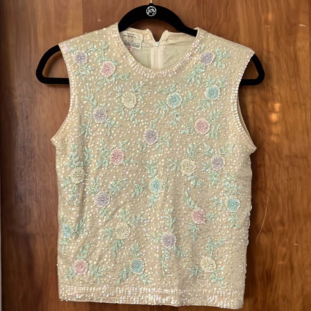 vintage sleeveless sequined/beaded sweater
